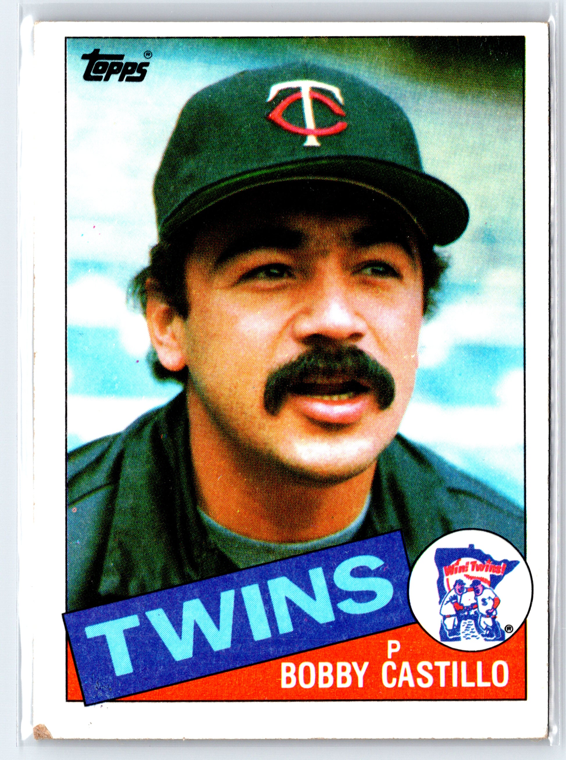 1985 Topps #588 Bobby Castillo